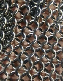 Butted chainmail with rubber ring (1)